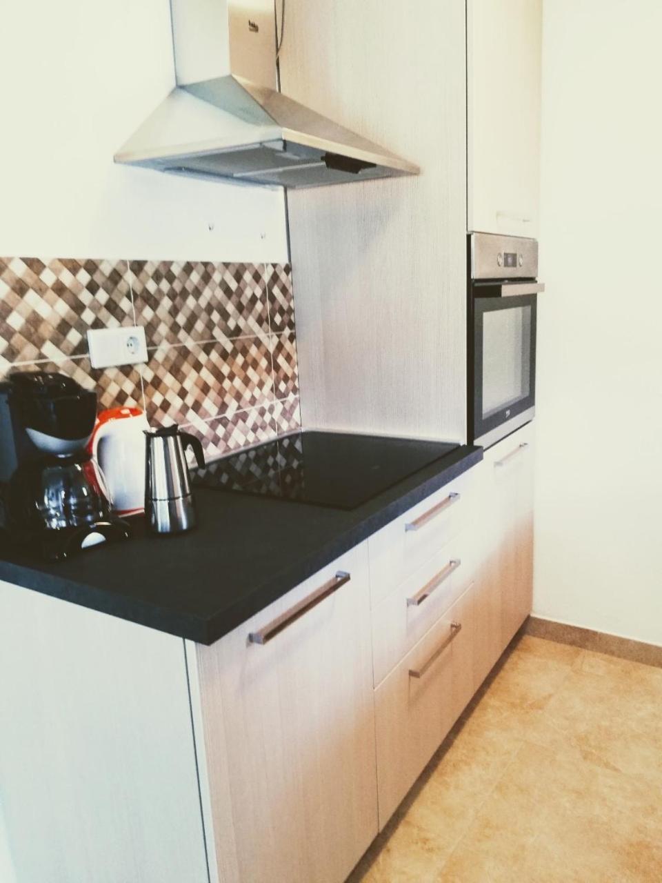 Apartment Surdic 瓦伦 外观 照片